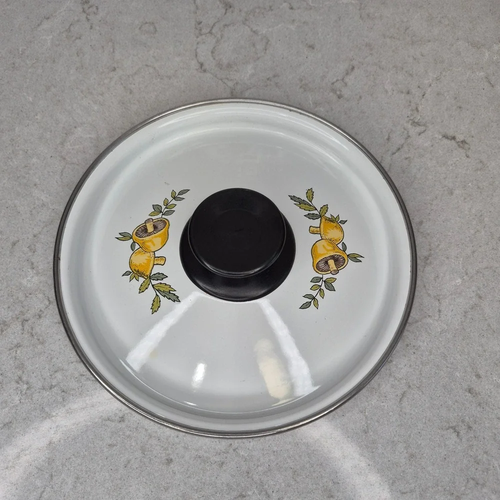 Mushroom‎ Enamel Pot Lid Replacement 7 Inch White Vintage